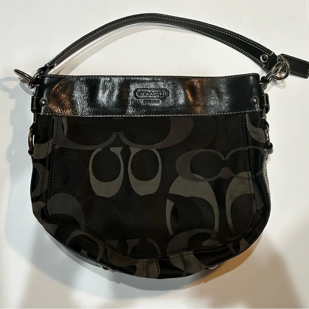Coach Black and Gray Optic Signature Zoe‎ Shoulder Bag